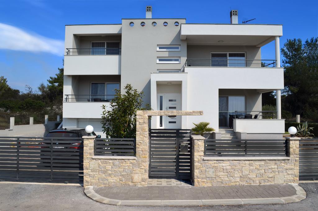 Apartments Miocic Zadar Exterior foto